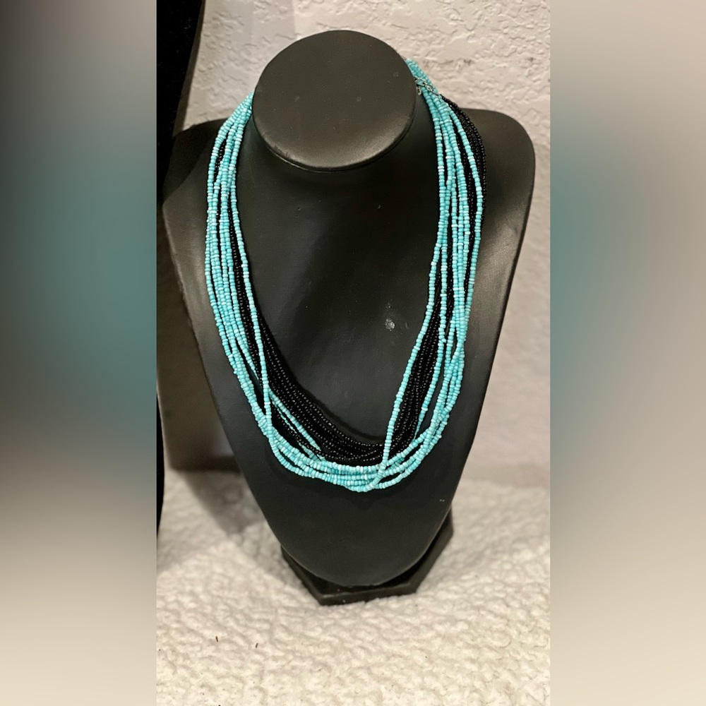 Multilayered Solid Color Beaded Necklaces - image 4